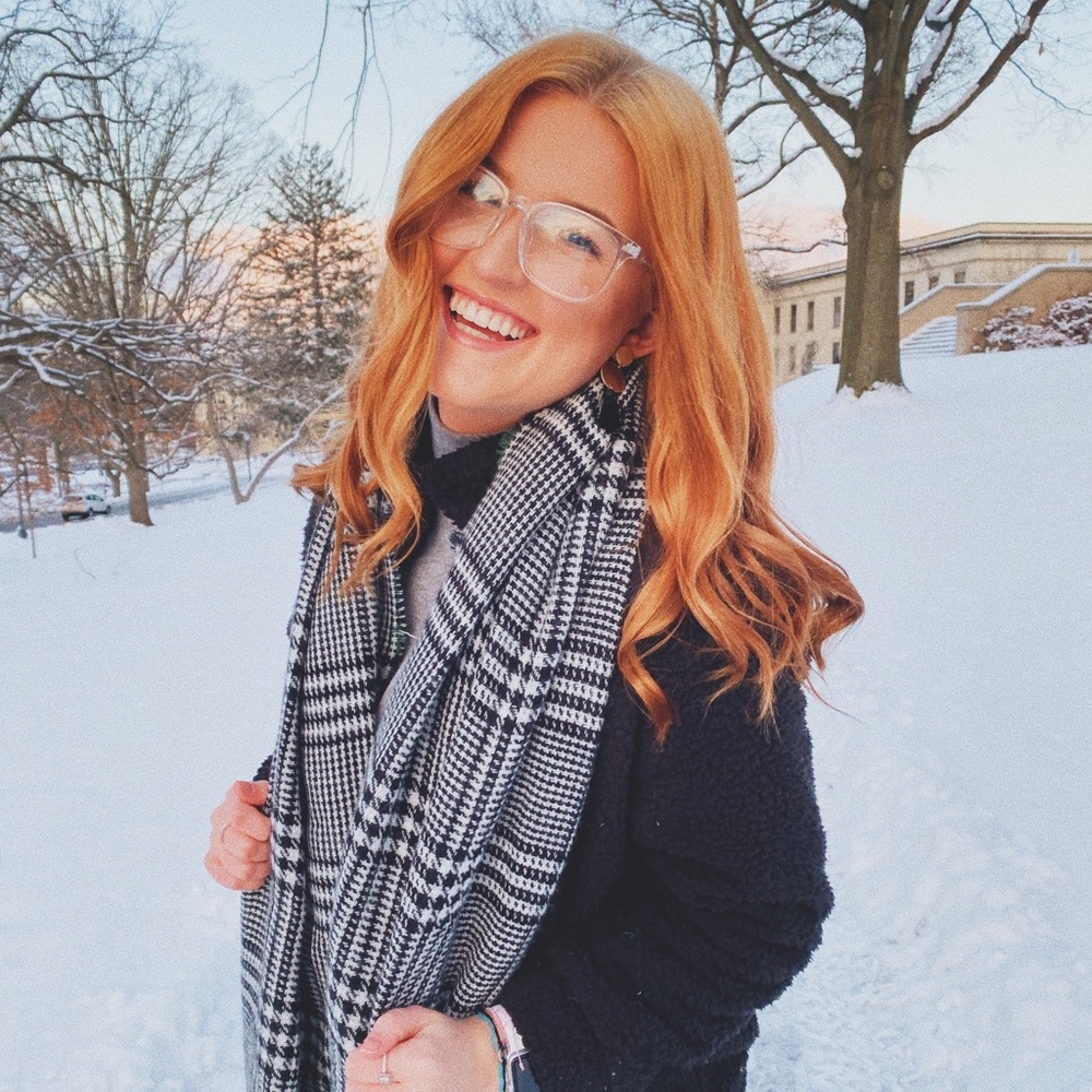 Meet your posher, Julia